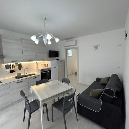 Casa Vacanze Regi San Benedetto del Tronto Esterno foto