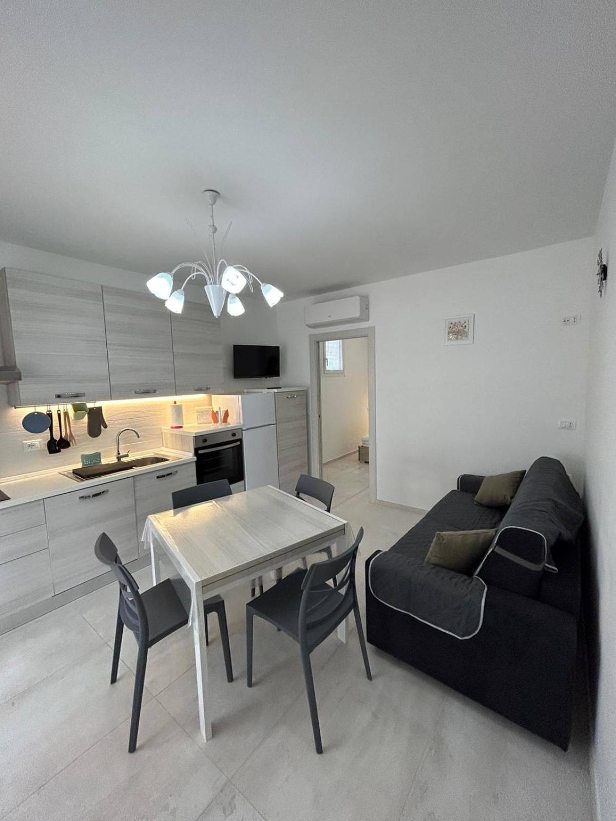 Casa Vacanze Regi San Benedetto del Tronto Esterno foto